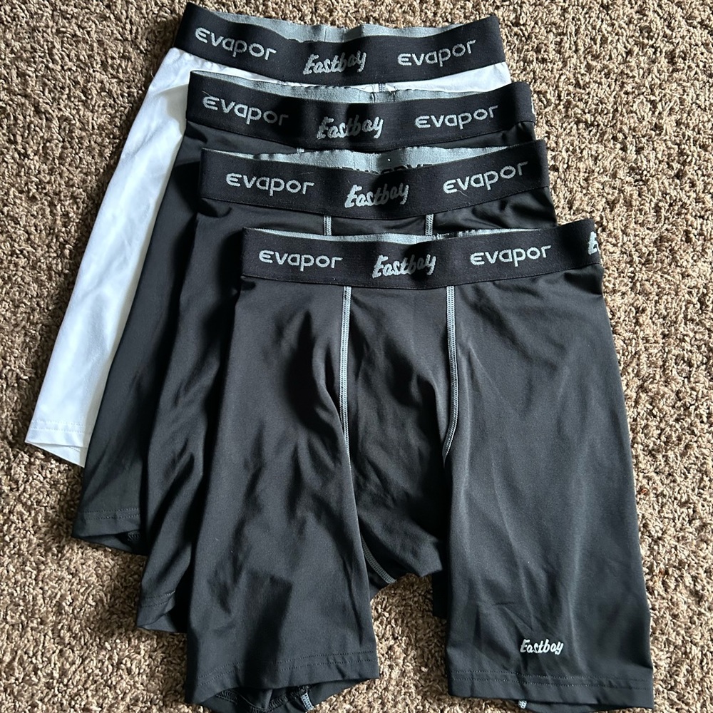 4 compression shorts 7$!